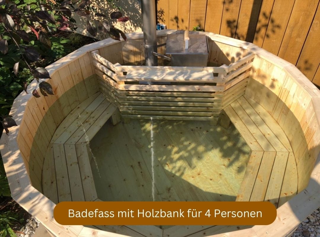 Badefass mit Holzofen und Sitzbank